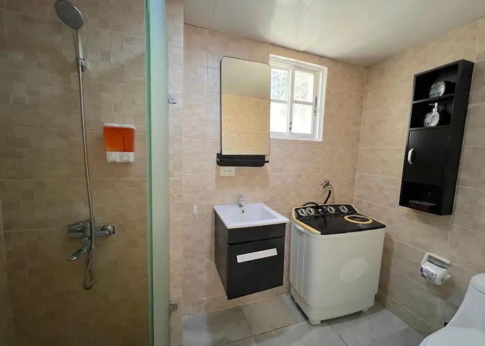 One-Bedroom Villa